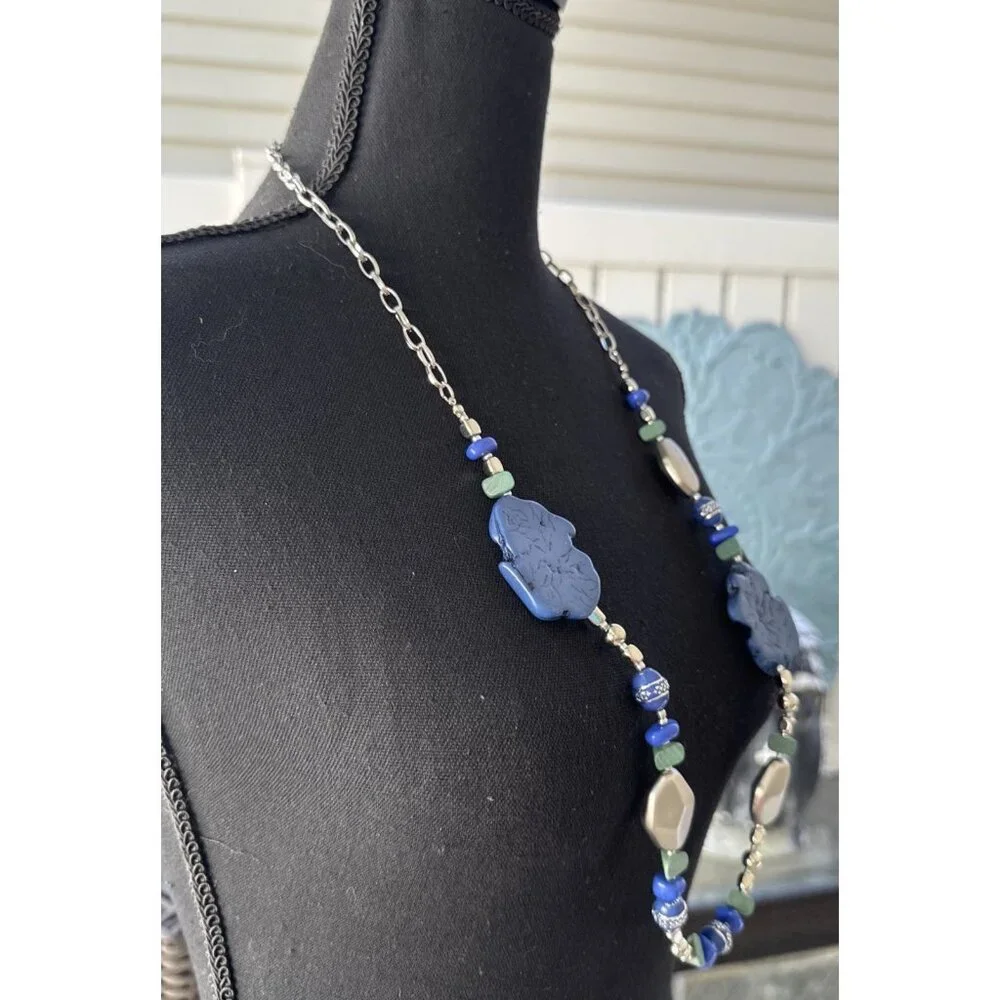 Chicos Silver Tone 17